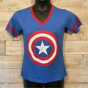 🛍️3/$30‎ Marvel women's captain America factory faded  t-shirt in size large